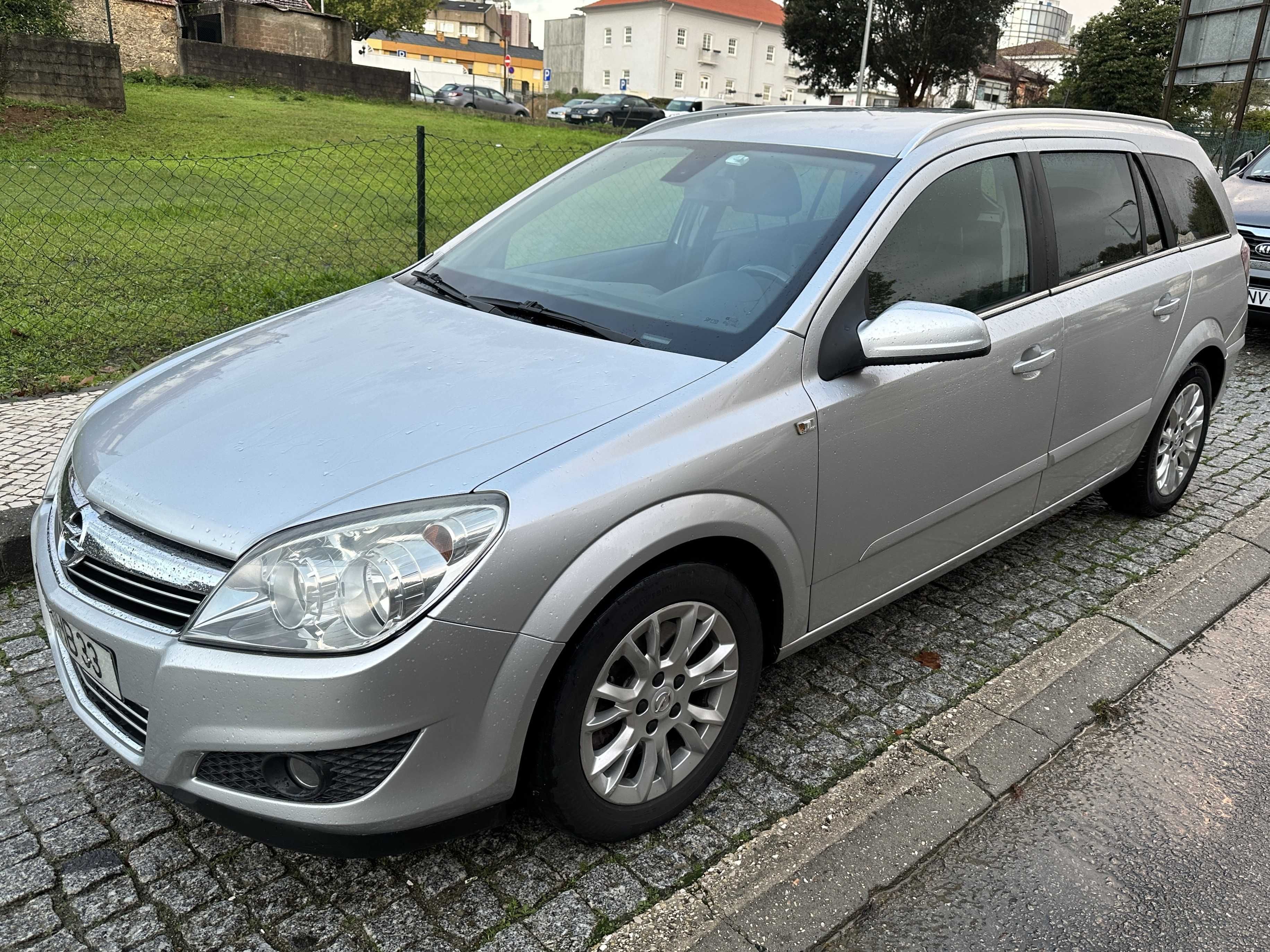 Opel Astra Caravan Cosmo 1.7 CDTI 125cv