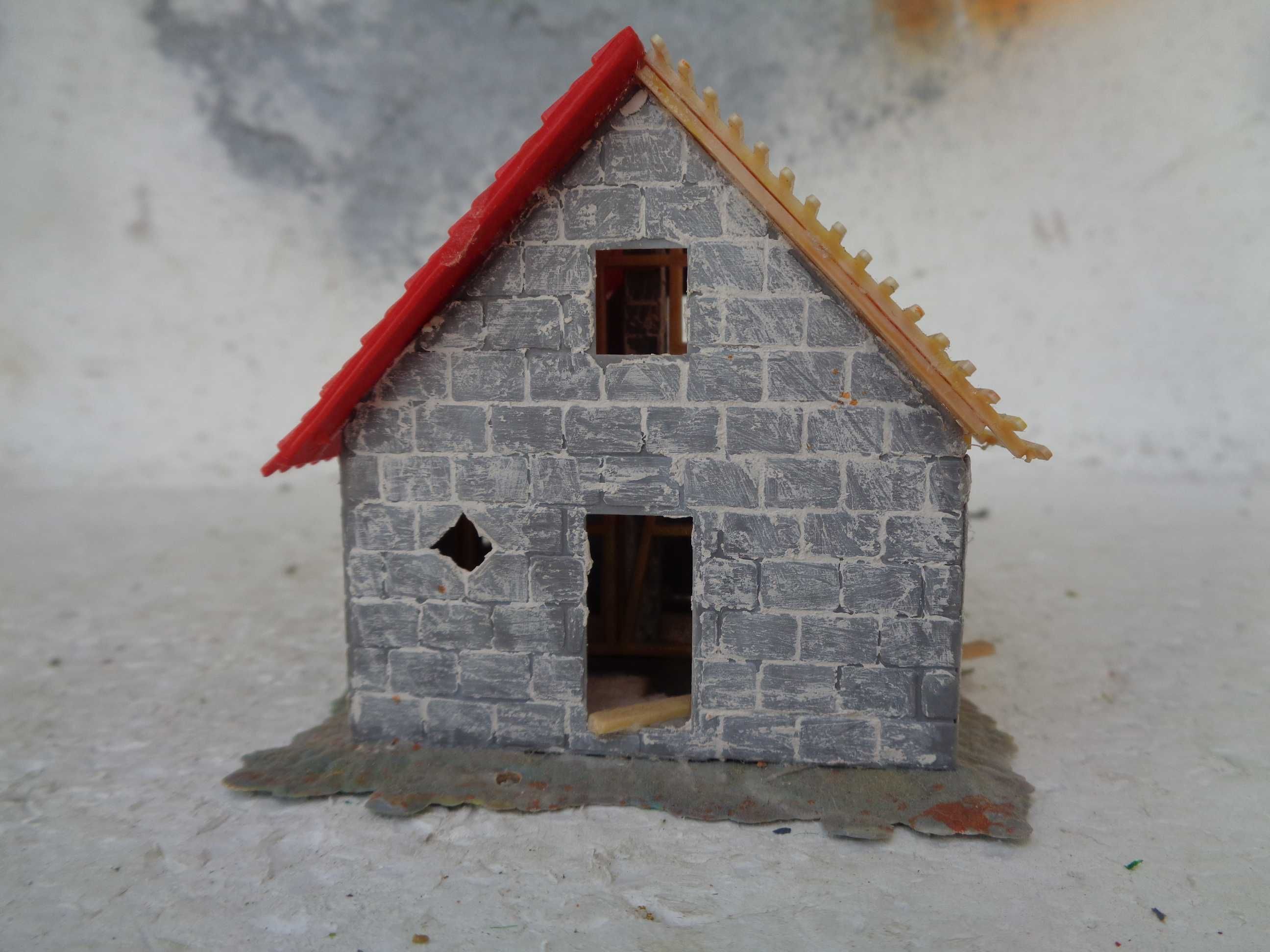 1:87 Faller moradia em construção