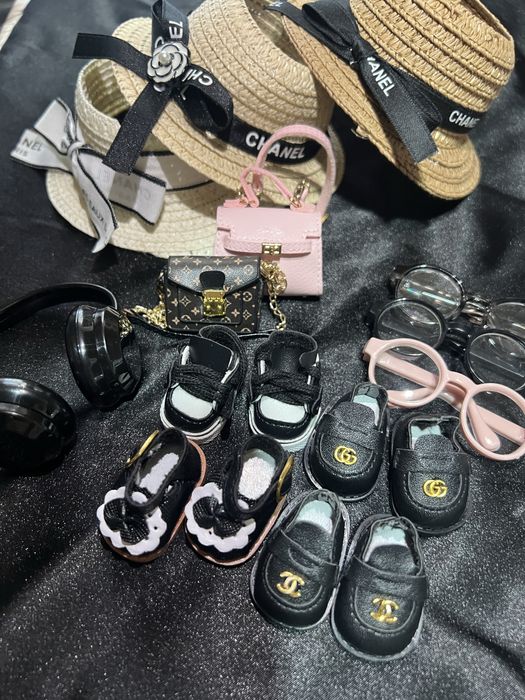 Аксесуари та одяг для Labubu