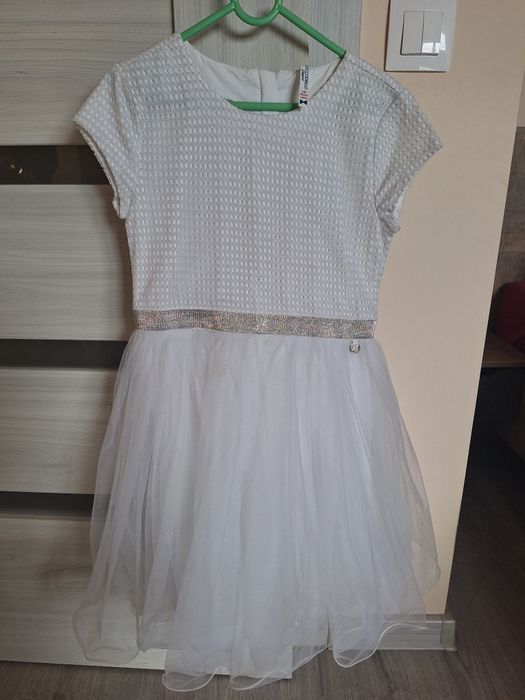 Piękna sukienka Coccodrillo 140