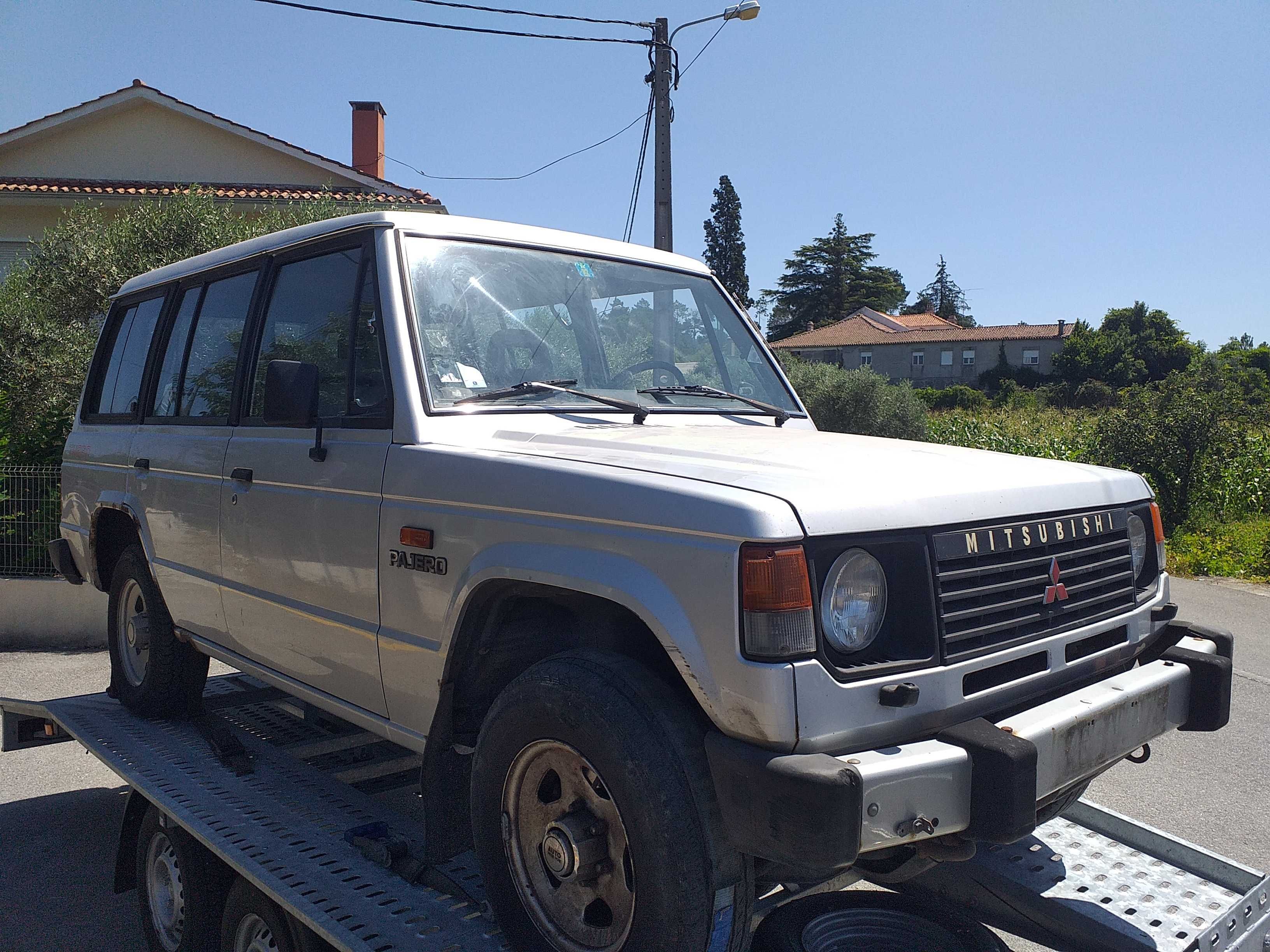 Mitsubishi Pajero Mk1  2.5TD de 1990 para peças