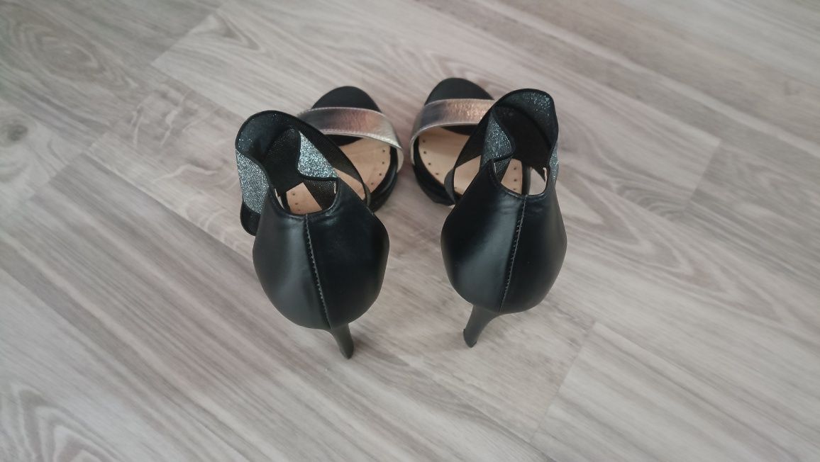 Buty szpilki Błażej 38 czarne srebrne sandałki sandały na gumce