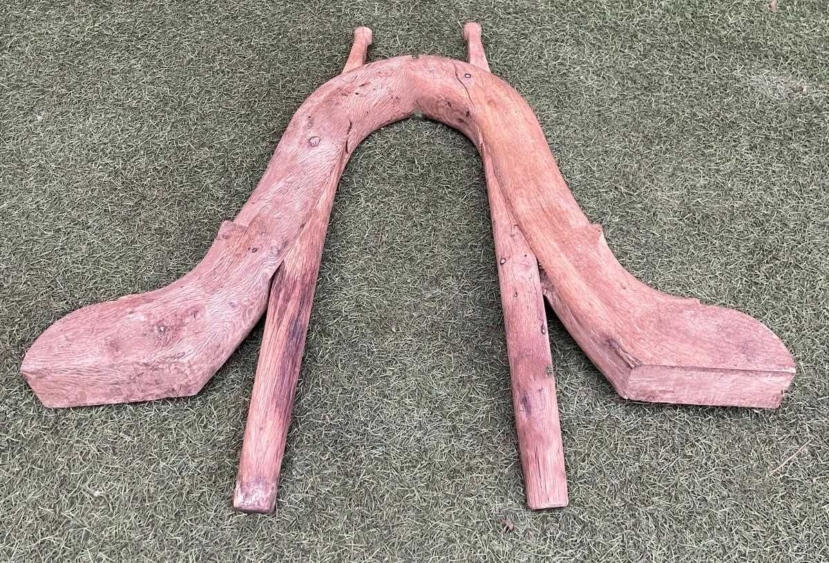 Cangas bovinas antigas, para decoração de tertulia (duas)