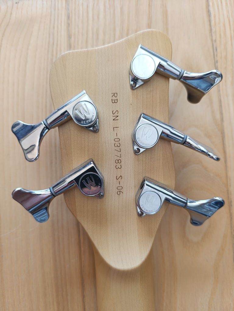 Бас-гитара Warwick RockBass Streamerr , 5-Strin в комплекті процесор