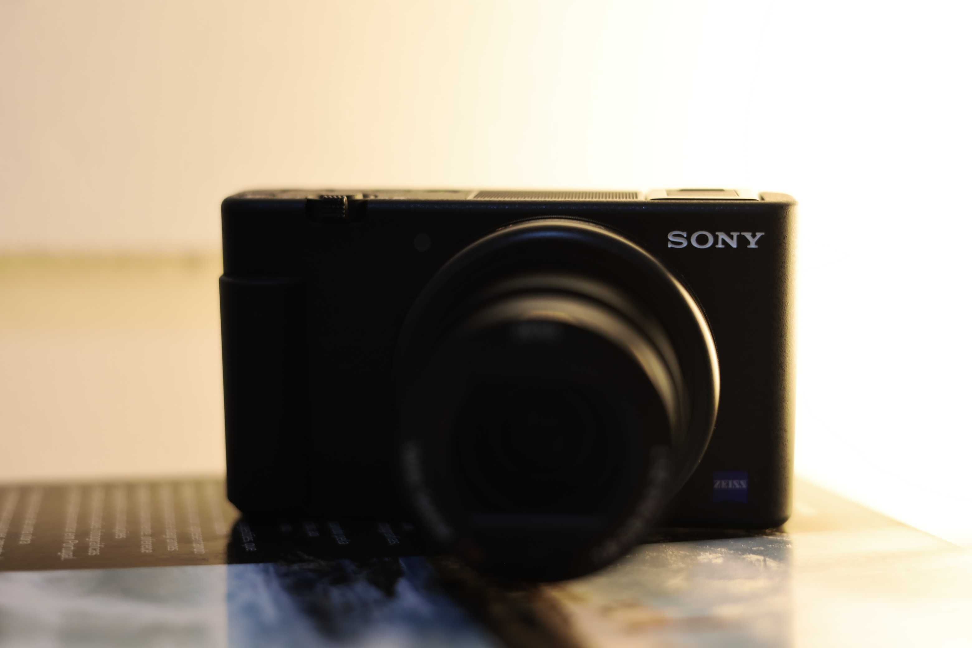Sony ZV-1 – Câmara Compacta Perfeita para Vídeo e Fotografia