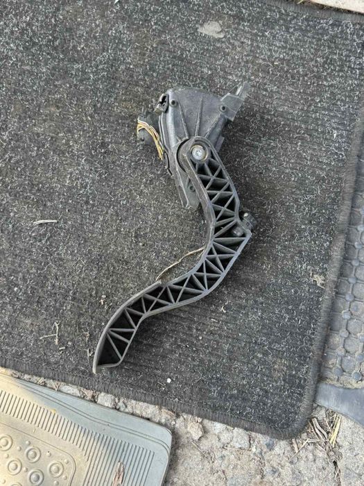 Педаль газа ауди А6с5