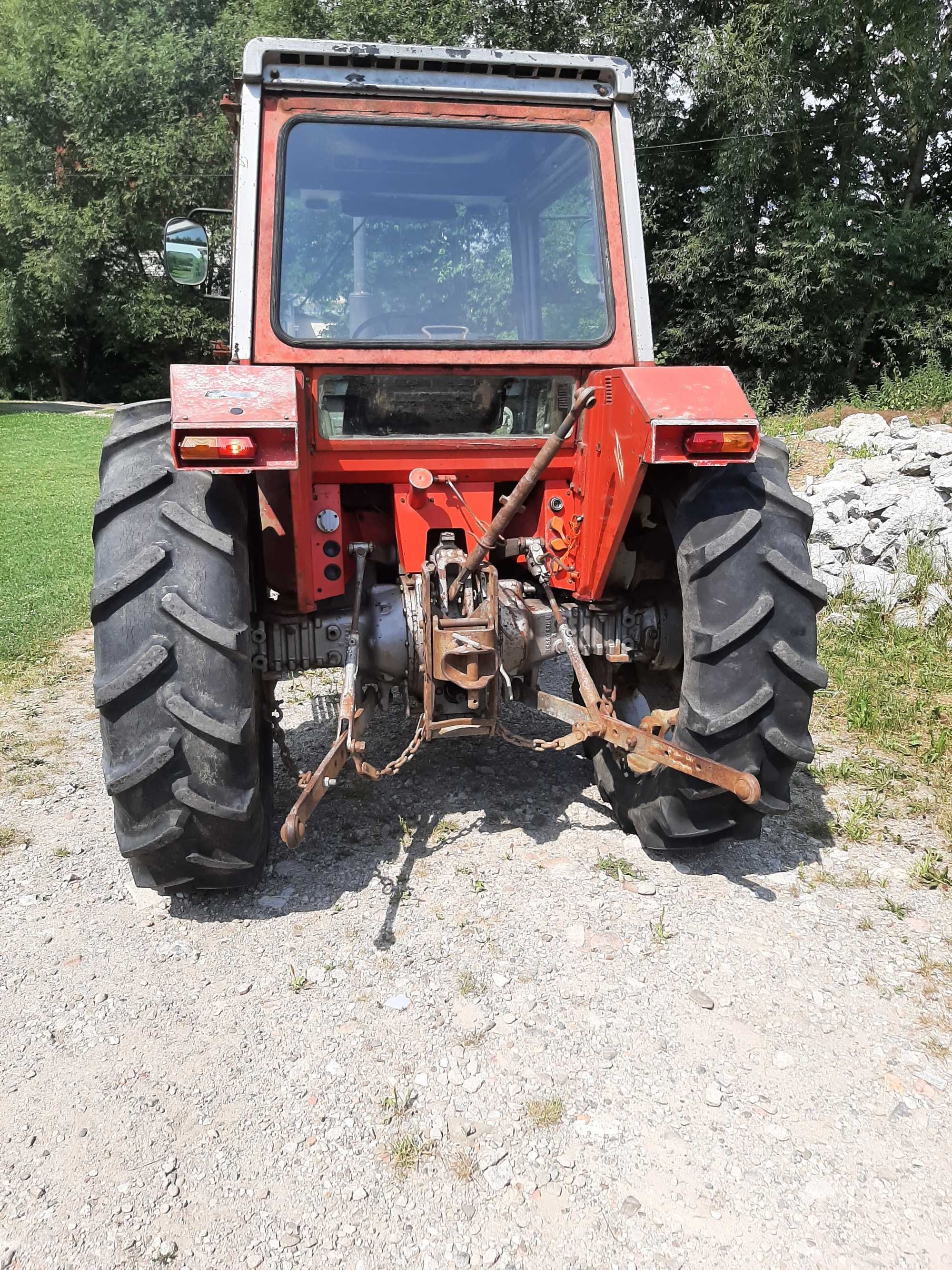 Massey Ferguson 560 wspomaganie kier.