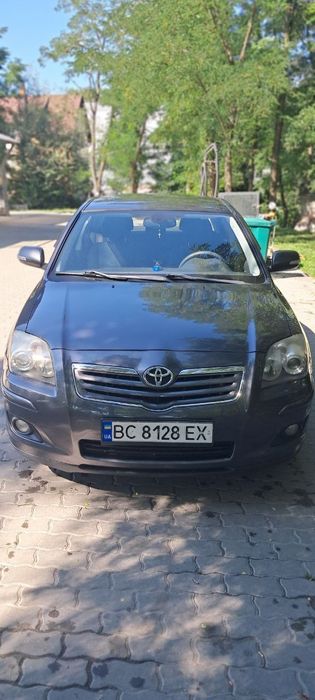 Продам Toyota Avensis