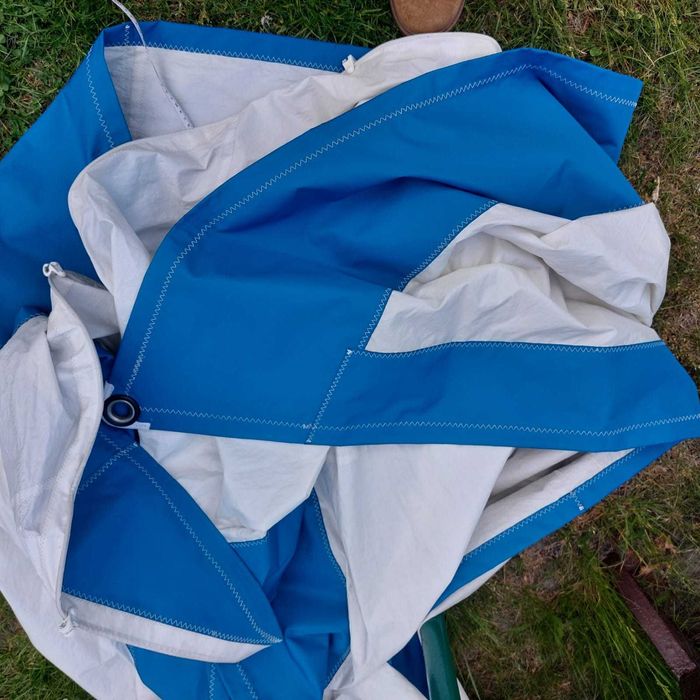 Żagiel FOK GENUA na raksach