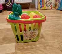 Owoce warzywa w koszyczku  zabawki dla dzieci