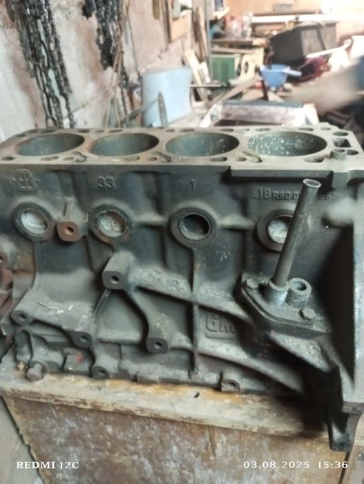 Продам блок Опель 18ex