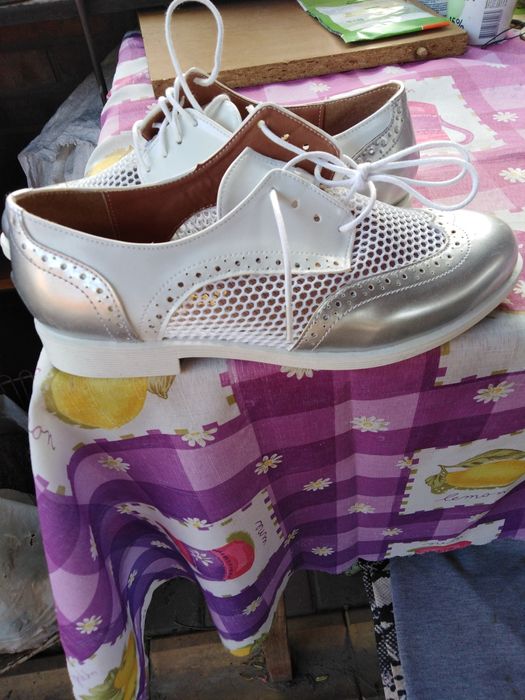 Туфли женские, на шнурках, раз 36