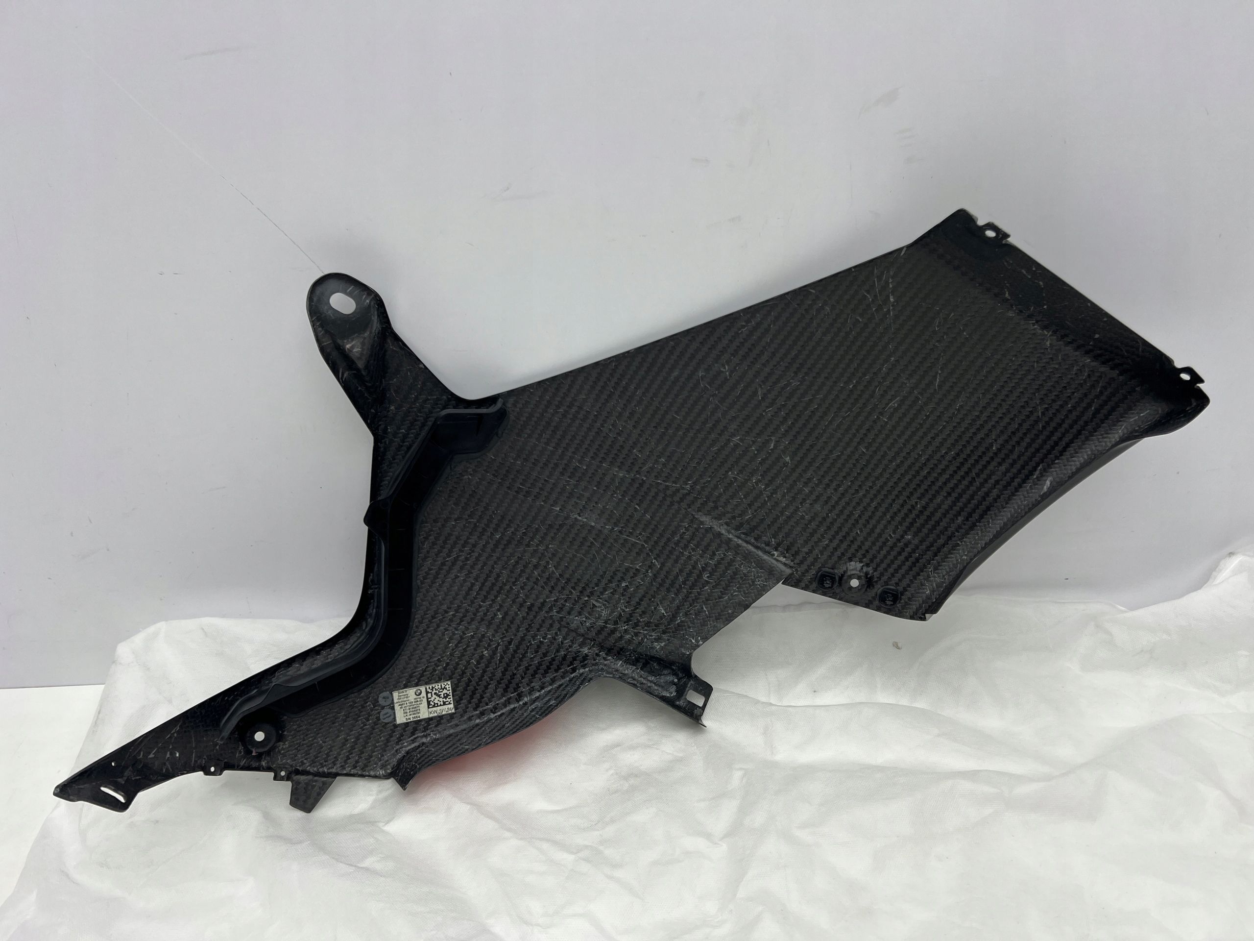 BMW M1000RR M 1000 RR Listwa osłona Silnika Prawa Carbon Nowa