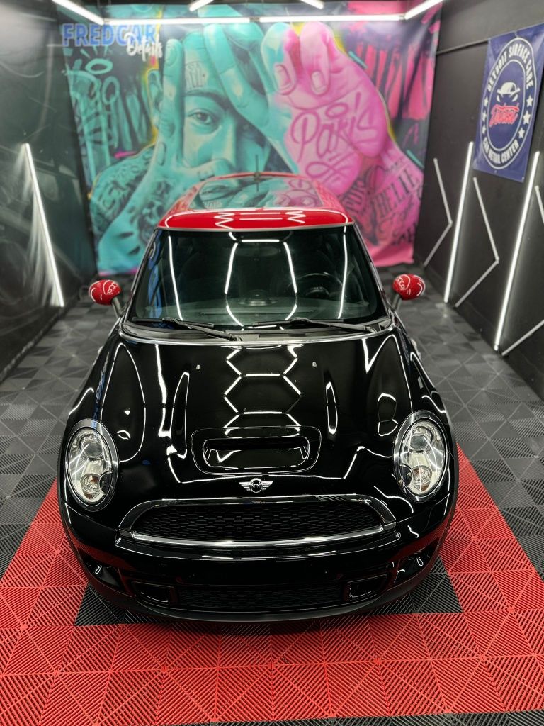 Mini Jonh Cooper works