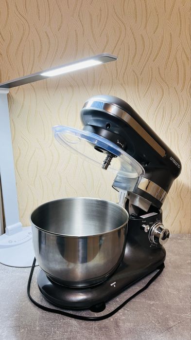 Міксер Ambiano з чашою ,насадки,потужність 600 W