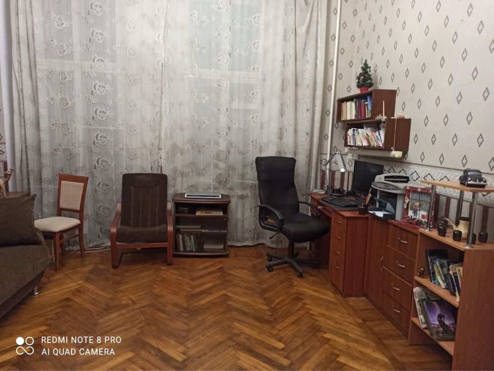 Чотирьох кімнатна квартира в центрі Одеси