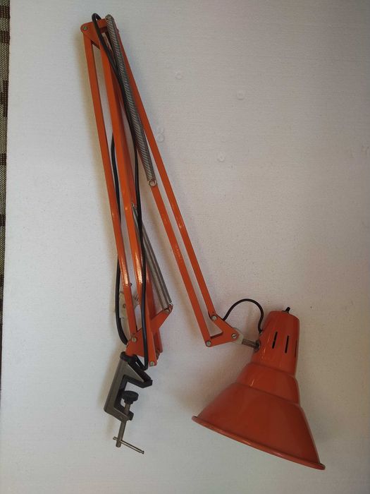 Candeeiro Articulado