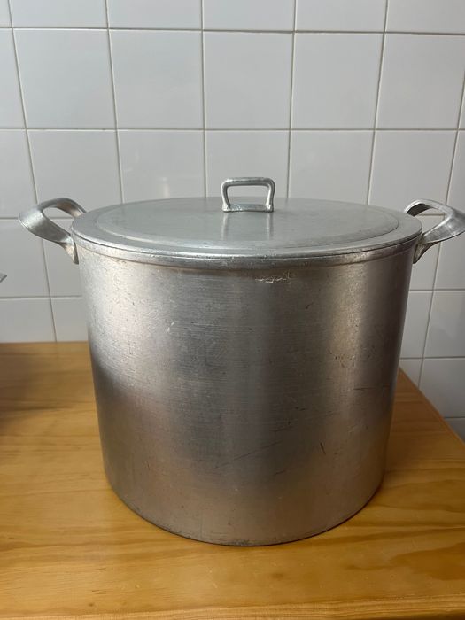 Tacho e panela insustrial