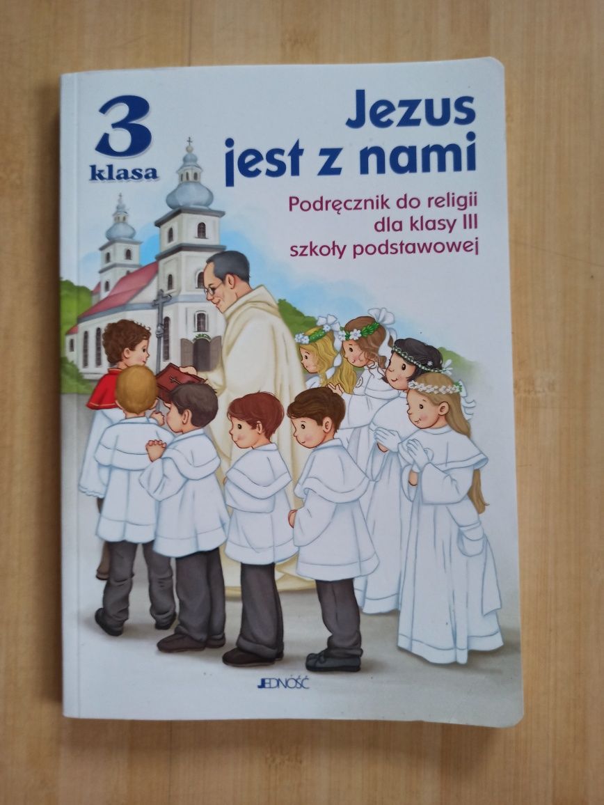 Sprzedam książkę jak nowa Jezus jest z nami klasa 3 szkoły podstawowej