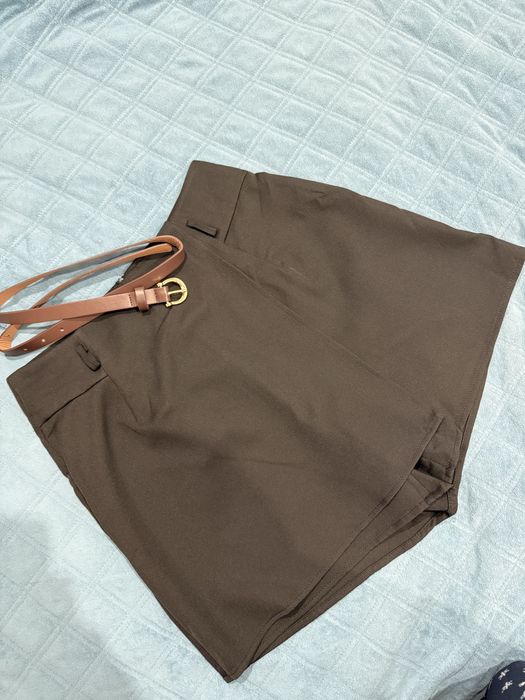 Шорти-спідниця. Юбка-шорти