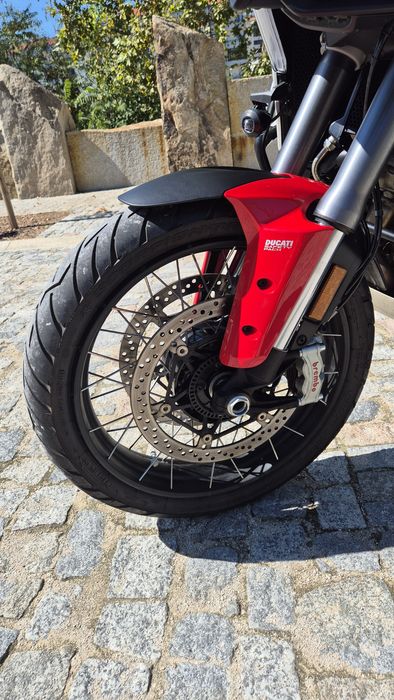 Ducati multistrada V4 Rally