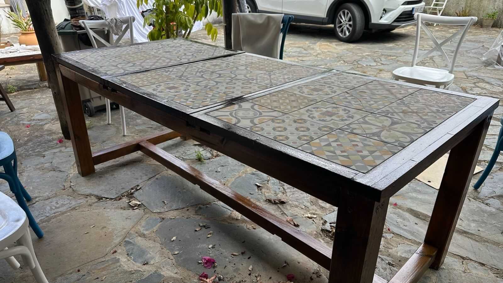 URGETE Venta Mesa de exterior em madeira tropical 205x90