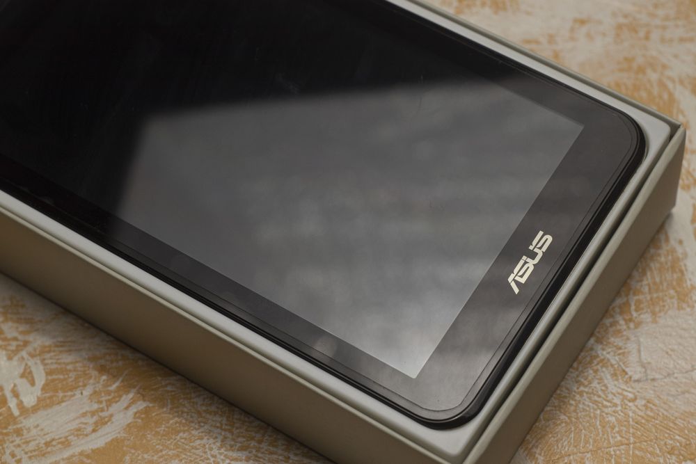 ASUS fonepad 7, Model KO12 (FE7010CG)