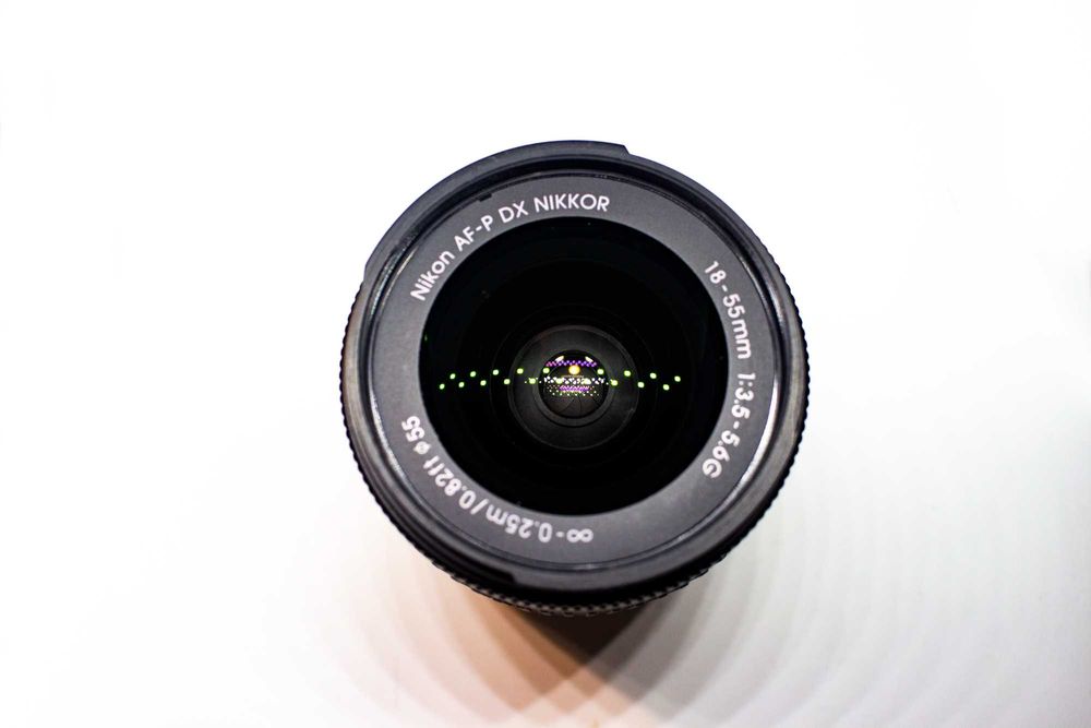 obiektyw Nikon 18-55 mm,