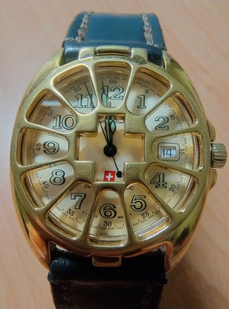 Продам часы Rotary Swiss Comando .