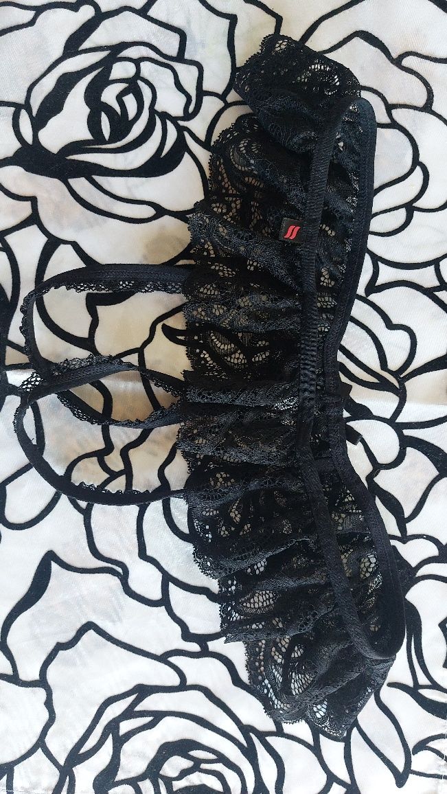 Stringi damskie rozm S/M
