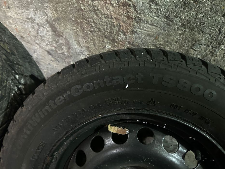 Opony zimowe z felga continental rozmiar 14