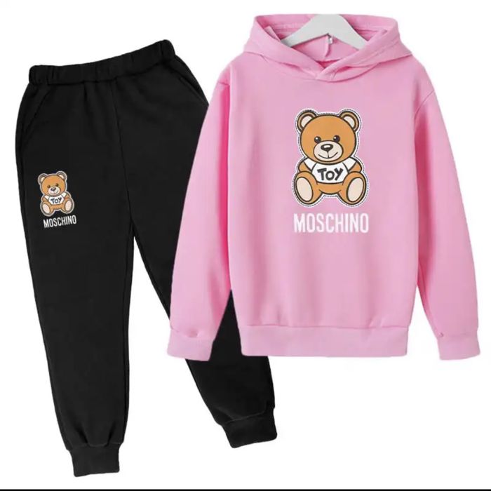 Nowy dres dziecięcy ala Moschino 130 cm