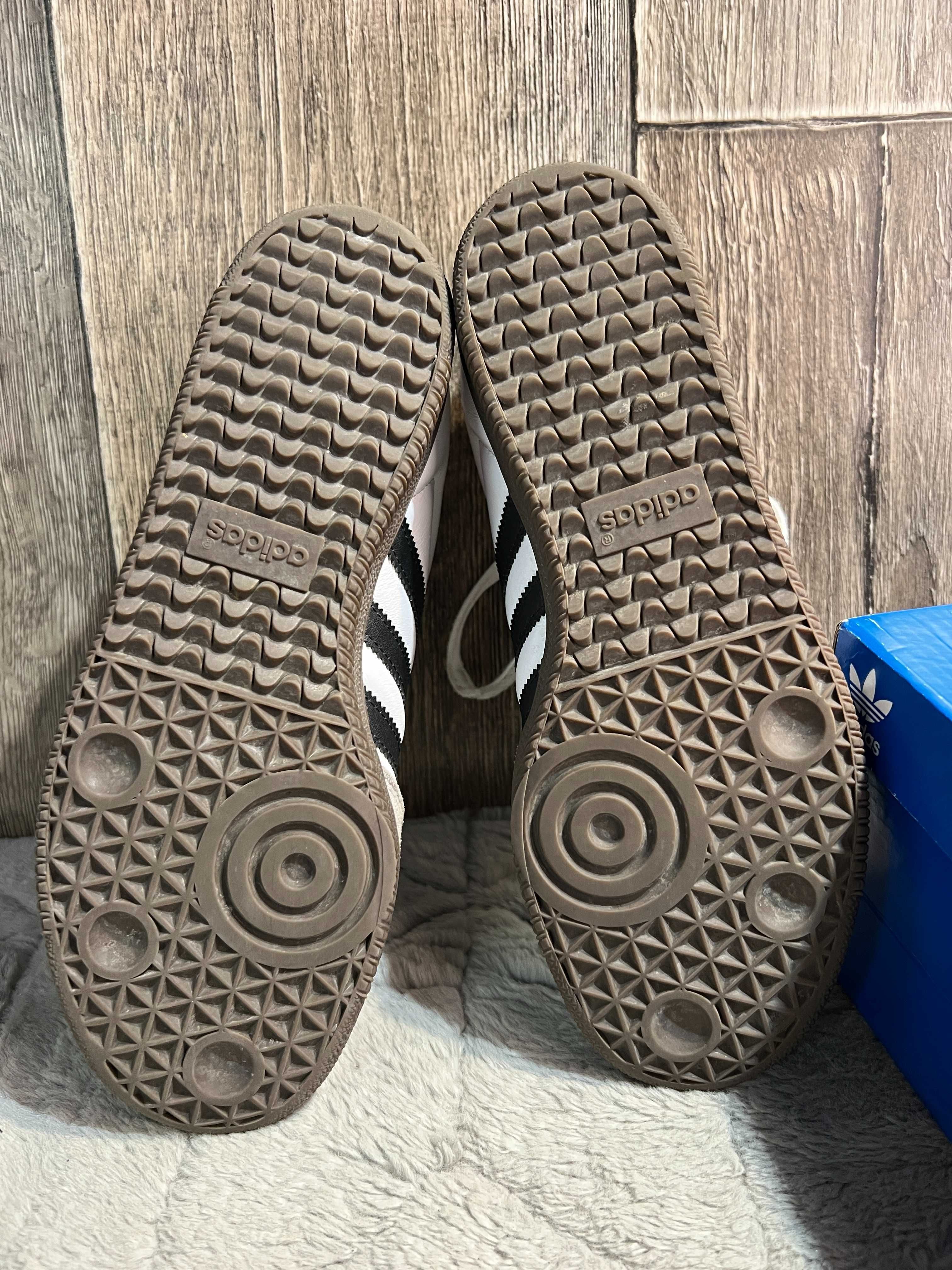 Białe buty Adidas Samba 38,5