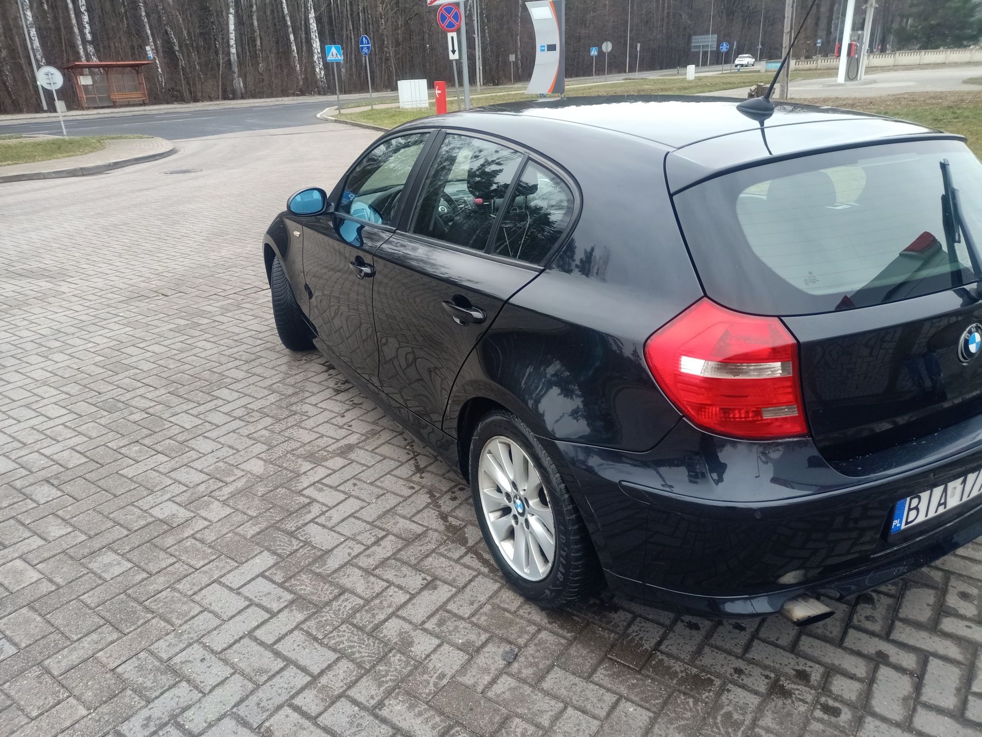 BMW e87 118d  2009r/ zamiana