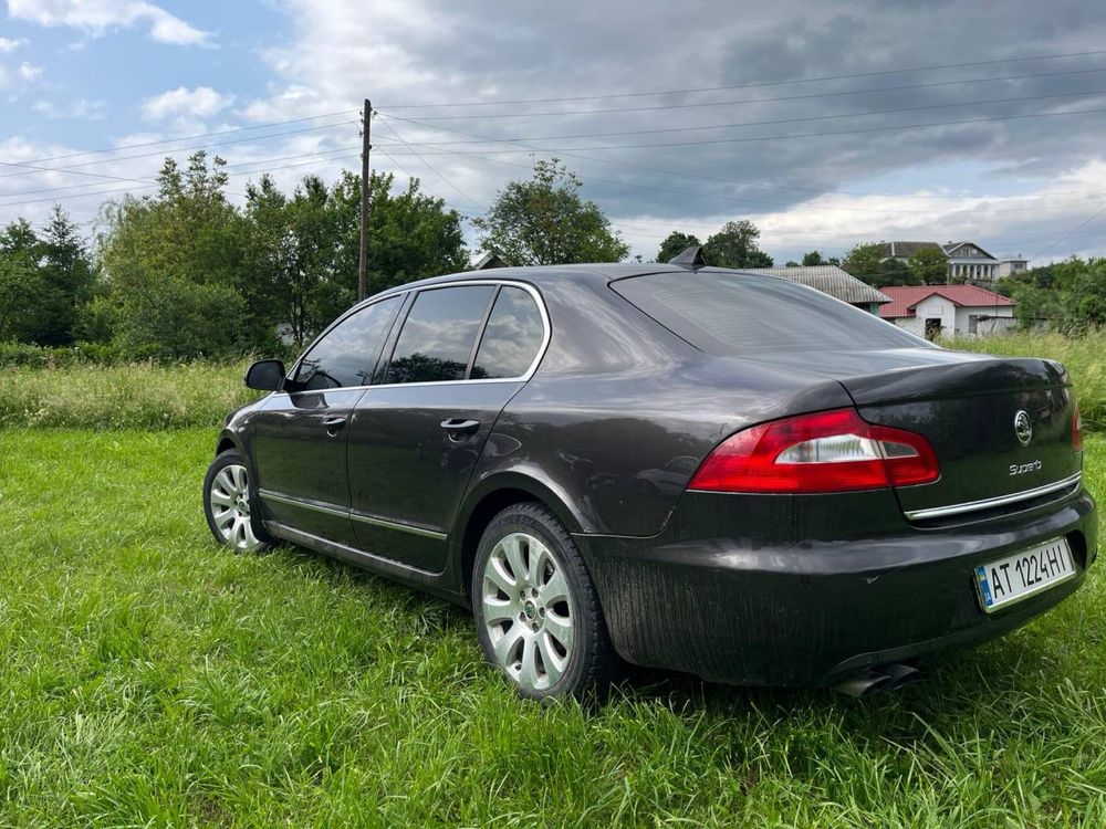 Skoda superb 2.