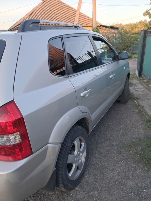 Автомобіль Hyundai Tucson