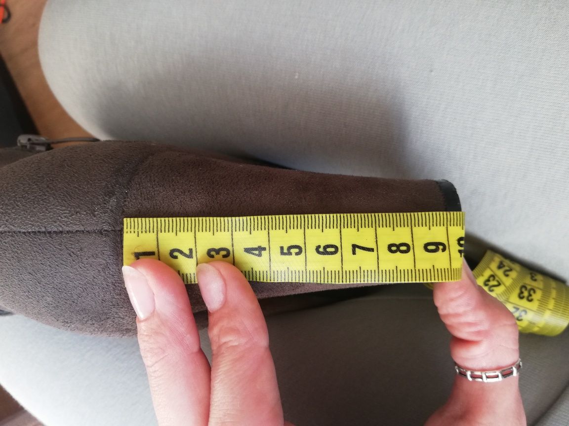 Buty Botki khaki 40 zamsz obcas klocek eleganckie