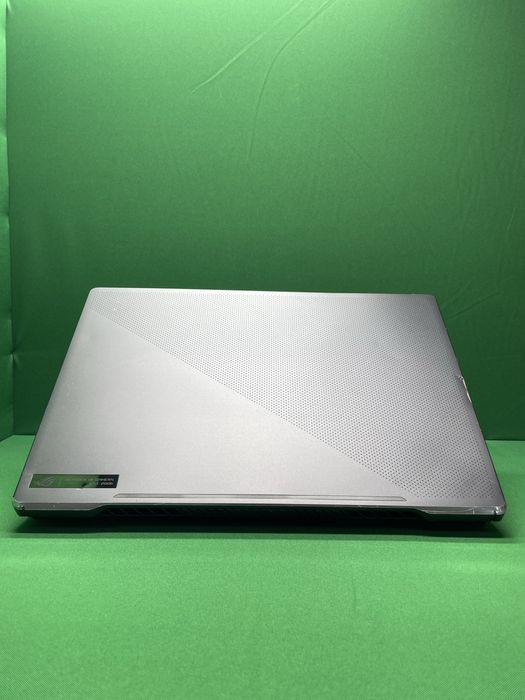 Asus ROG Zephyrus G15 R9 5900HS/ Rtx 3070 8 gb/16 gb/ 1 tb ssd/144
