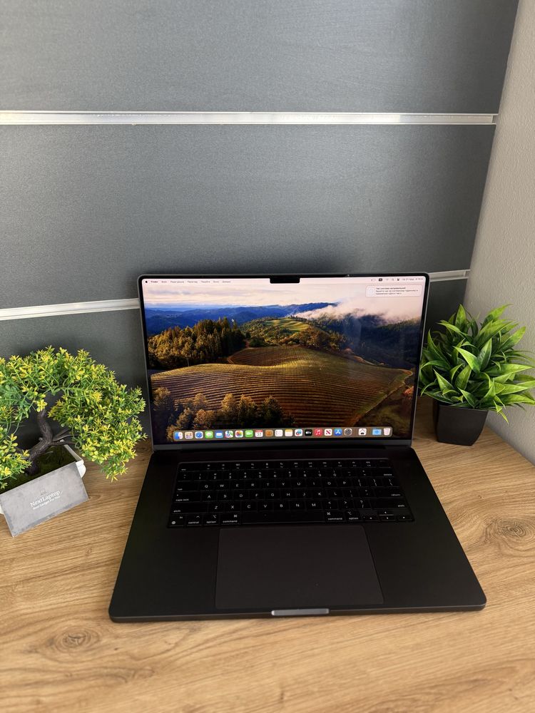 Apple MacBook M3 Pro 16" 36/1TB  !  Як Новий !  Open BOX
