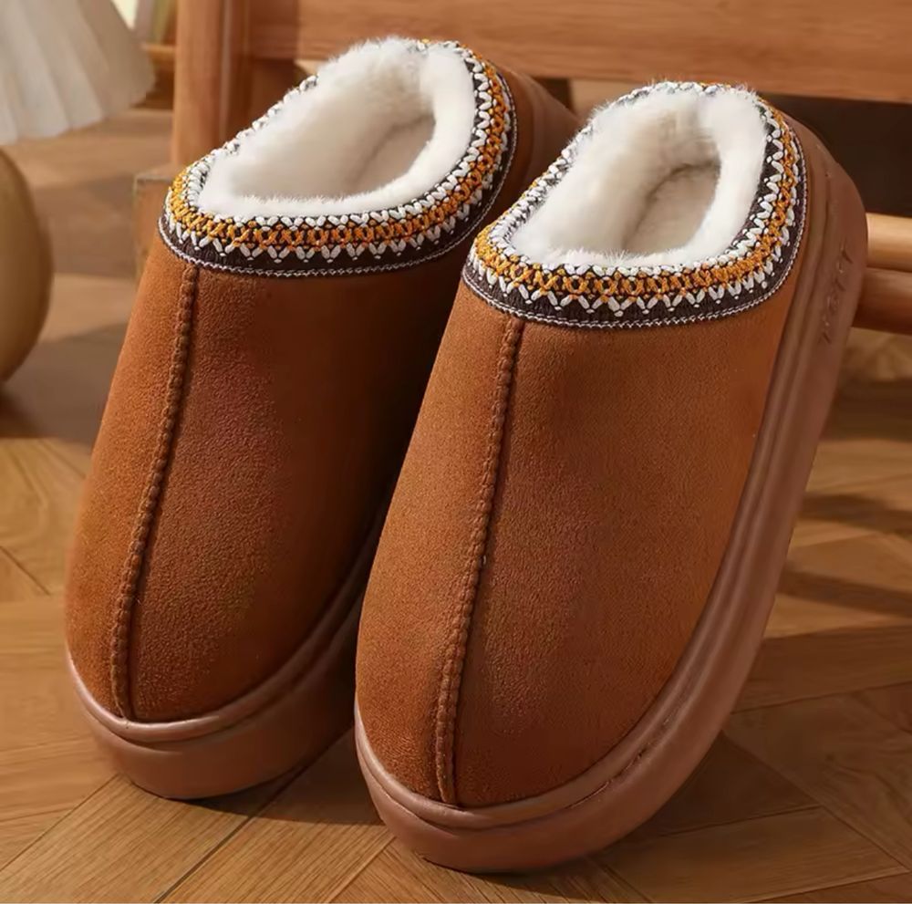 Kapcie śniegowce Ugg ocieplane karmelowe brązowe 38