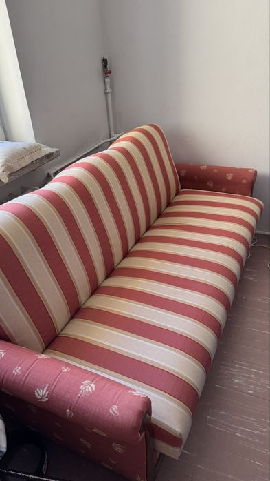 Zestaw fotel i sofa w stylu ludwikowskim-zestaw wypoczynkowy