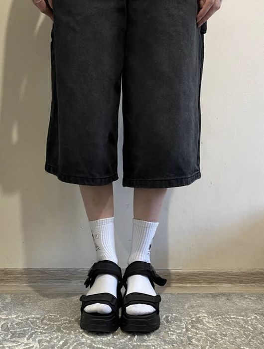 Сандалі на платформі