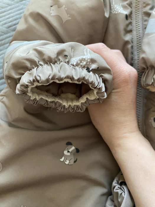 Zimowy kombinezon dziecięcy H&M