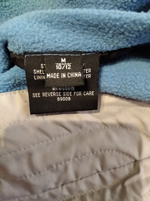 Продам весеннюю куртку