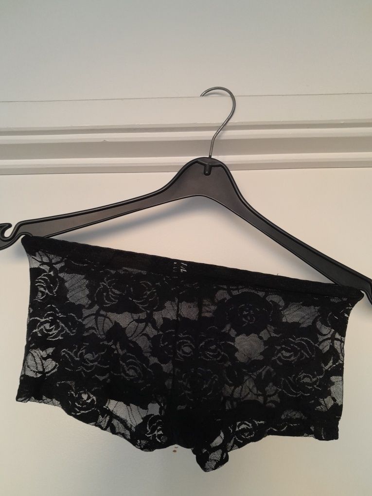 Conjunto Roupa Interior de Senhora muito bonita nova