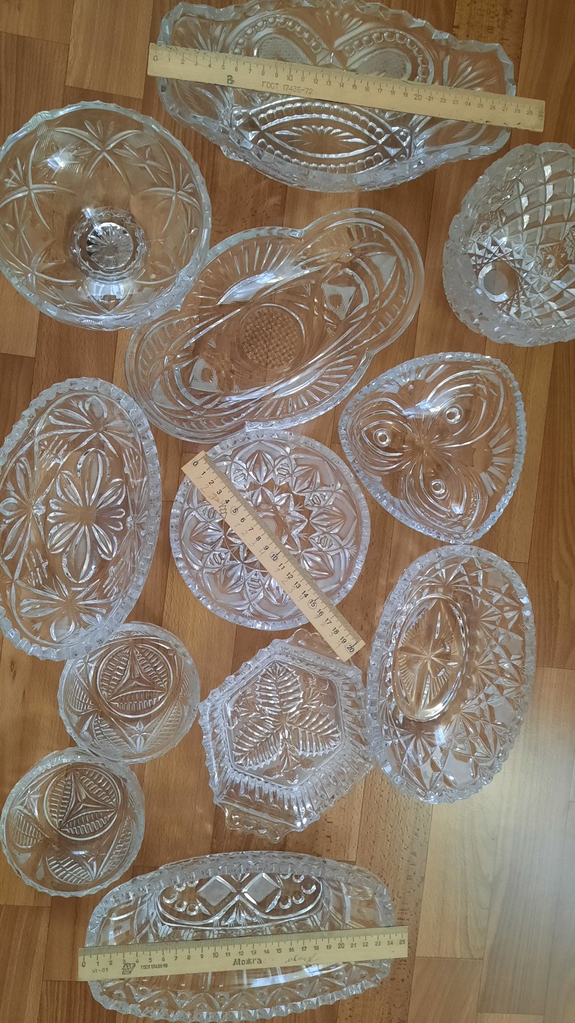 Продам хрустальные изделия, сервиз кофейный ссср