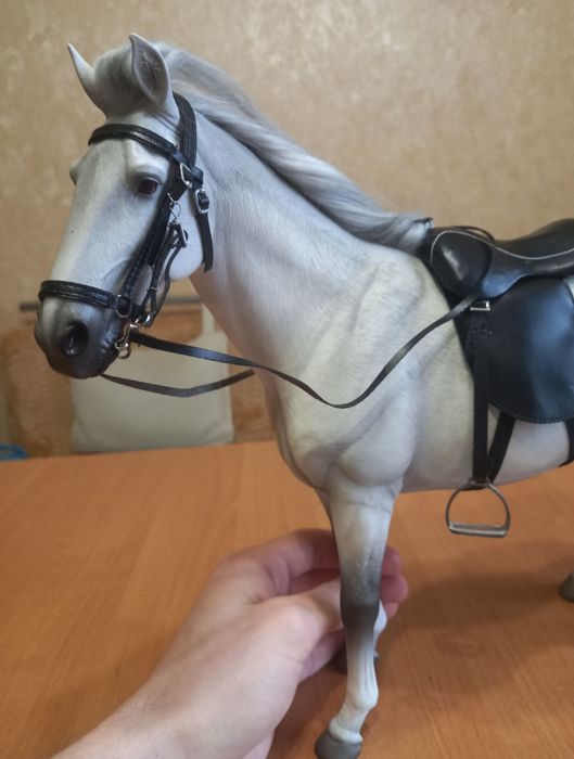 Фигурка коня. Лошадь. Статуэтка.  конь. Horse model