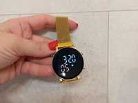 Zegarek LED złota bransoletka magnetyczna