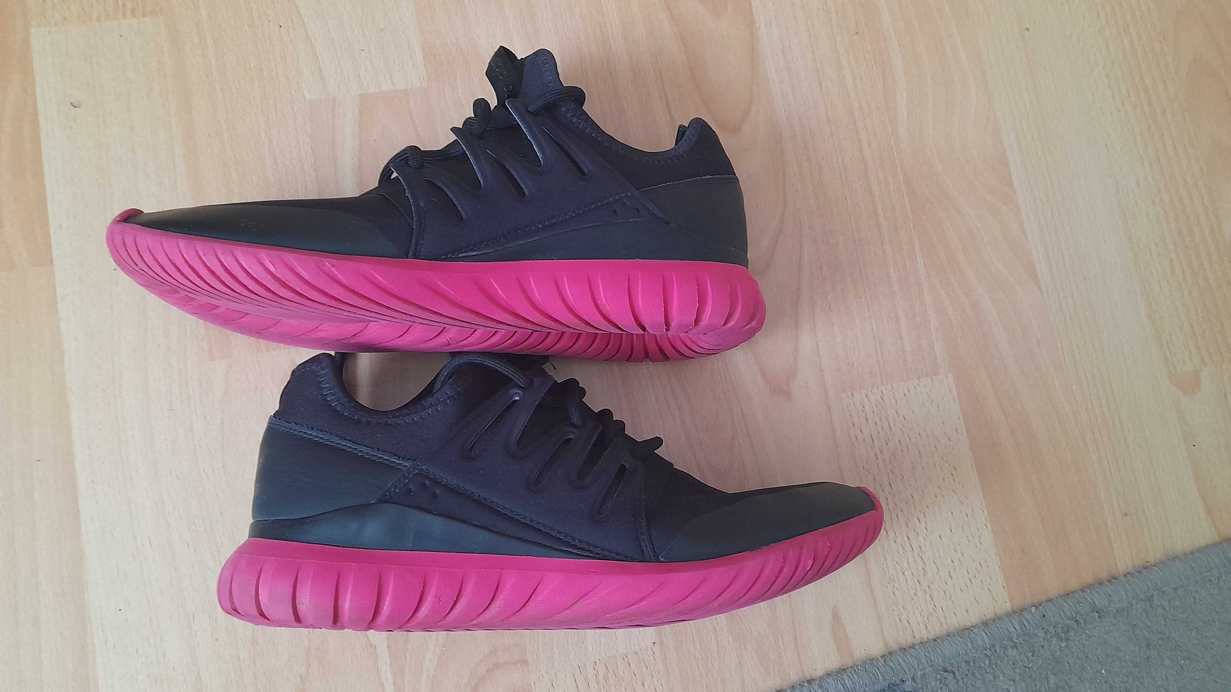 Buty adidas Tubular Radial  r. 43