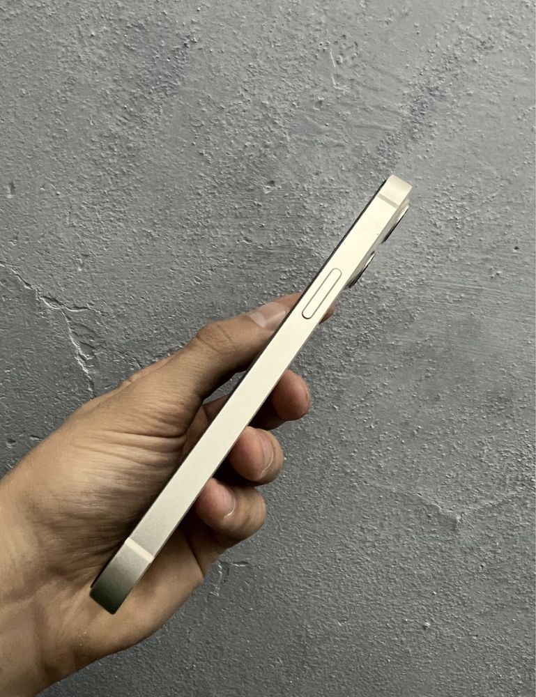 iPhone 13 white iCloud на запчасти